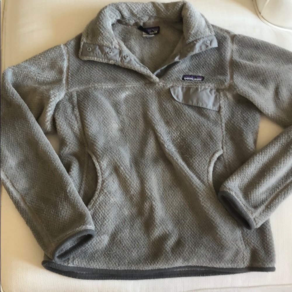Patagonia soft fleece grey pull over